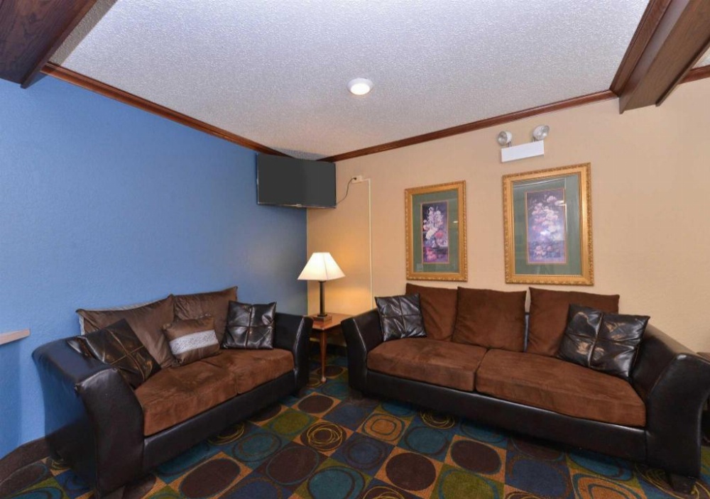 Rodeway Inn Waukegan Image 28